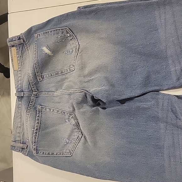 Cello jeans size 9. Baggy and distressed. - Picture 5 of 5